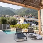 Kalyva By The Sea Apartamento