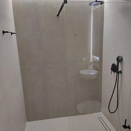 Kalyva By The Sea Apartament *