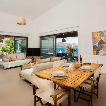 Apartment Kalyva By The Sea *