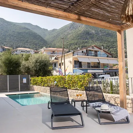 Kalyva By The Sea Apartament
