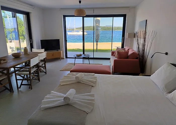 Kalyva By The Sea Nydri (Lefkada)