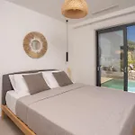 Kalyva By The Sea Διαμέρισμα *
