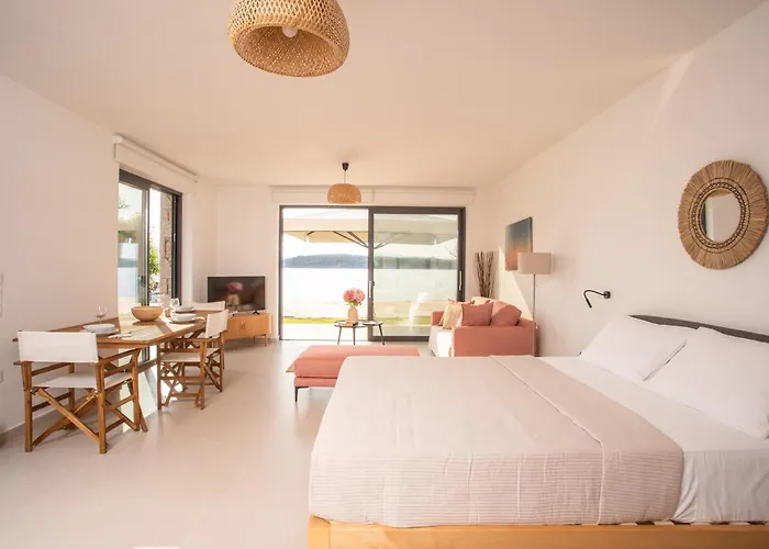 Kalyva By The Sea Apartment
